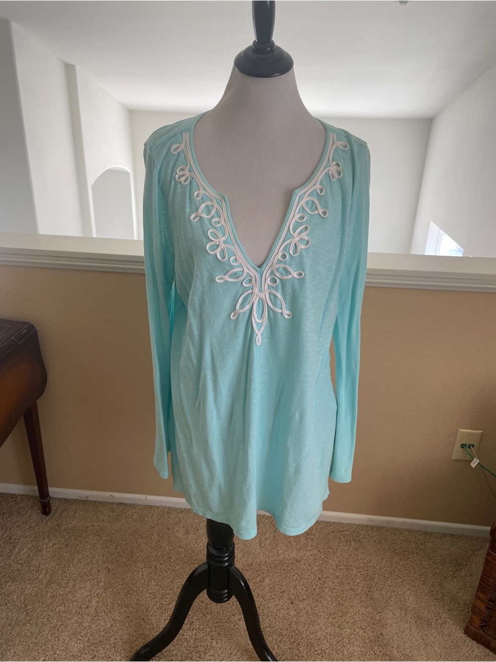 Lilly Pulitzer Light Blue Embroidered V-Neck Long Sleeve Women's Top Tunic